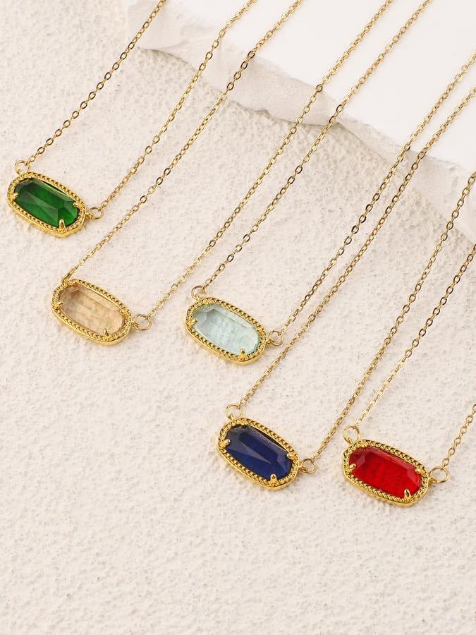 Collar colgante ovalado con piedra de nacimiento
