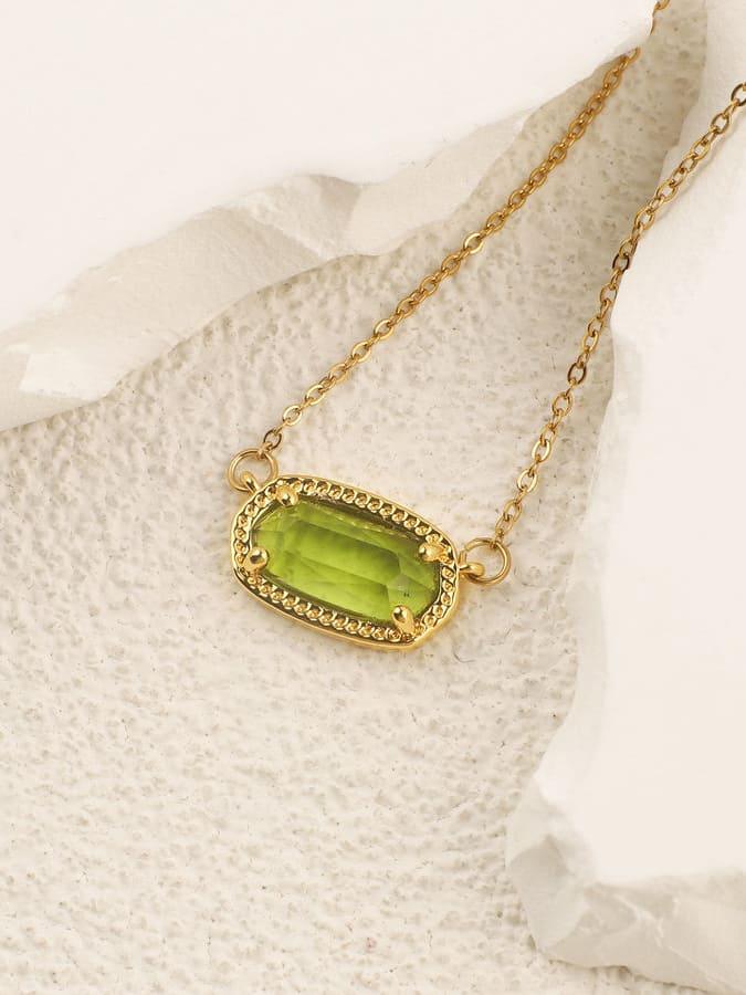 Collar colgante ovalado con piedra de nacimiento