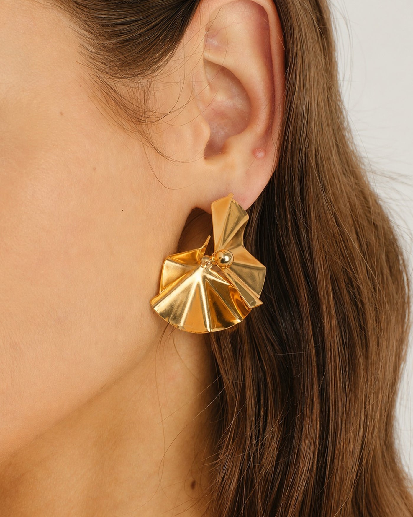Pendientes de latón dorado