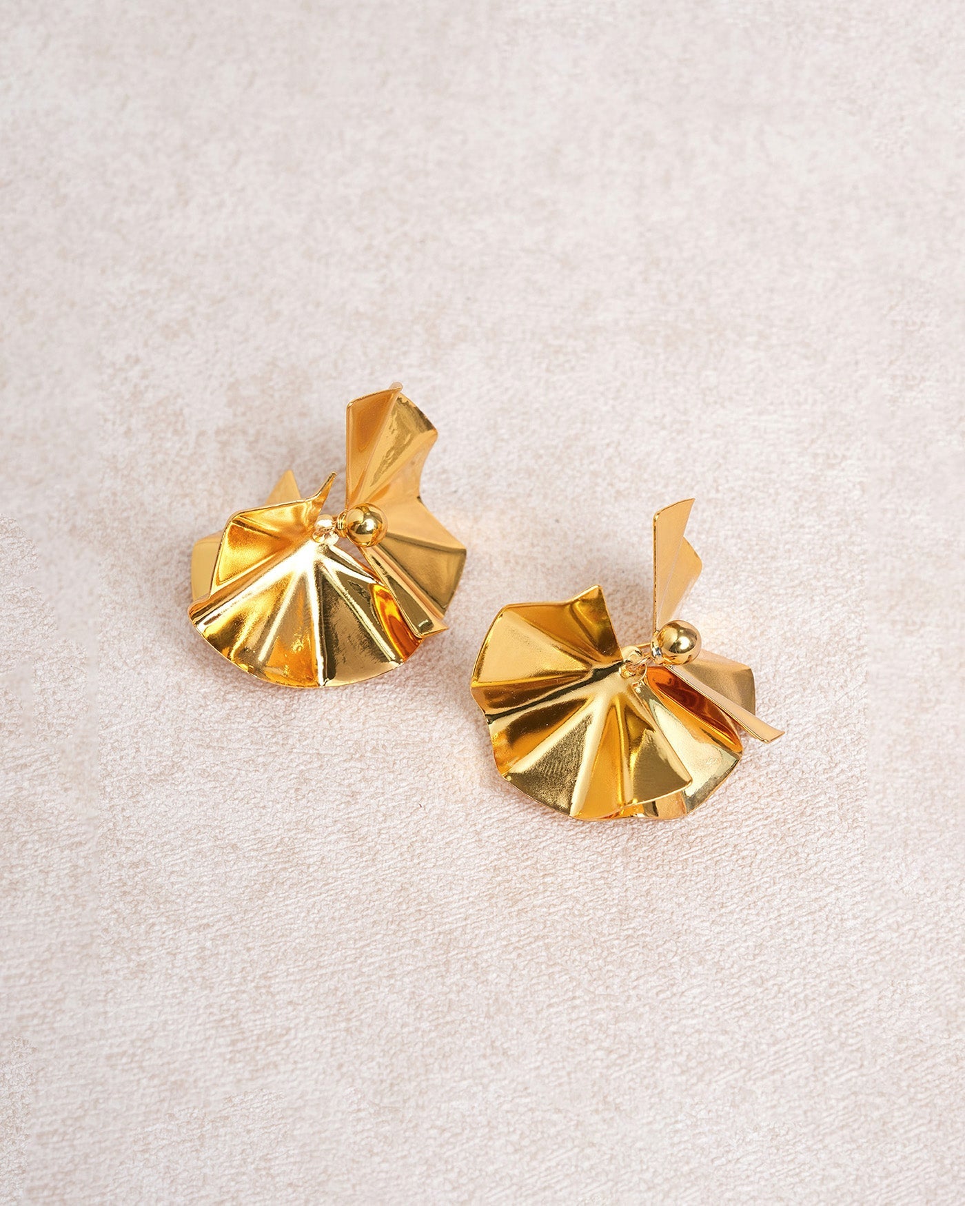 Pendientes de latón dorado