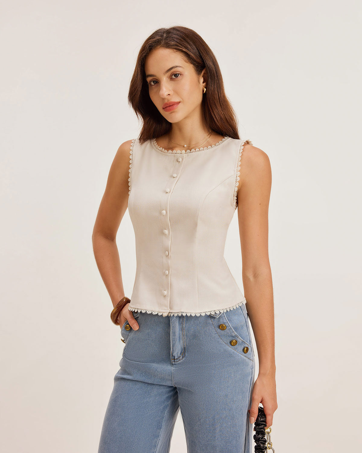Blanca-Chaleco de color albaricoque con cuello en forma de barco y botones
